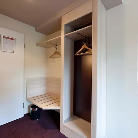 Hotel Serways